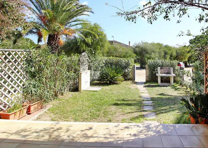 On Costa Rei Near White Beaches 公寓 *