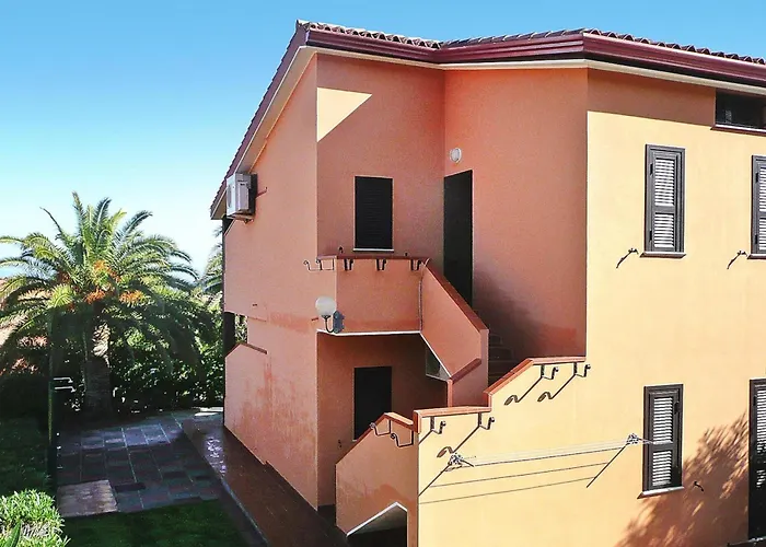 On Costa Rei Near White Beaches * 蒙特奈